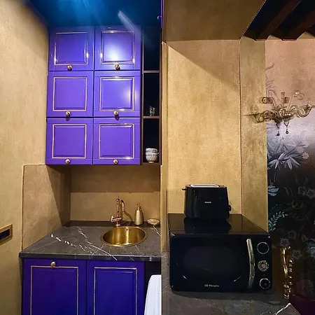 Apartment The Experience