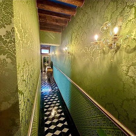 The Experience Apartment Venice