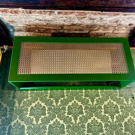 The Experience Apartman